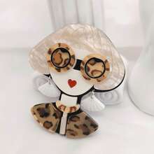 1pc Cute & 2D Flat Brooch Scarf Clip, Modern Minimalist & Vintage Style, Sweet Accessory Gift School Office Accessories Shirts Jacket Jewelry Christmas Halloween Clothes Pin Funny Teacher Gifts Costume Accessories Bag Charms