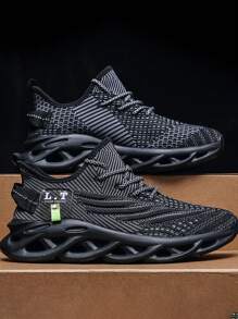Men's Breathable Lightweight Mesh Hollow Openwork Sole Sneakers, New Style Summer Mesh Shoes, Soft & Comfy Mesh Shoes, Outdoor Sports Shoes, Asymmetrical Pattern, Plus Size ,Gym
