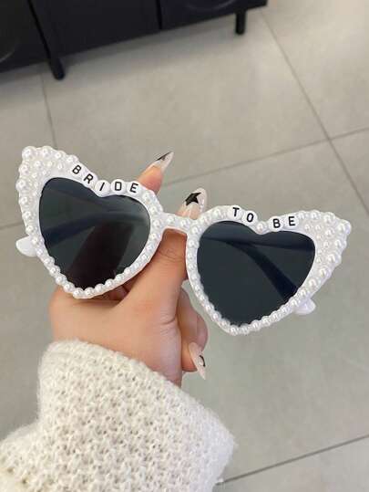 1pc Women's Heart-Shaped Fashionable Glasses, Inlaid With Artificial Pearls BRIDE TO BE Decorative Glasses, Summer Party And Wedding Supplies, Popular