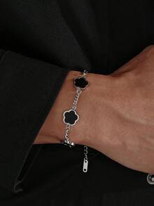 1 件不锈钢男士时尚五叶草手链，适合日常装饰