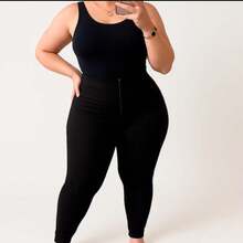Women's Shaping Leggings With Eyelet Detail On The Back - 黑色 - 查看 6