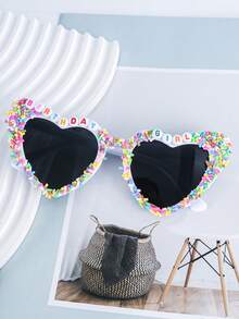 心形字母、珍珠和彩色水钻装饰时尚眼镜，适合生日派对、海滩、音乐会、夏季海滩度假拍照、户外、旅行