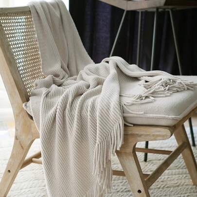 1pc Soft Chenille Solid Color Tassel Blanket, Modern All Season Sofa/Bed Throw, Comfortable Home Decor Accent, Sofa Cover Blanket, Cozy Living Decor, Contemporary Throw Blanket