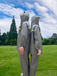 一套加厚连帽反光雨衣和雨裤,男女通用,返校用品保暖,闺蜜节,小狗,嘉年华,春夏精选,伴娘礼物,房间,卧室装饰,海滩,旅行,男士,女士,度假,可爱小物,母亲节礼物,卧室装饰,花园,厨房装饰,夏季,海滩,旅行必备,房间装饰,软萌玩具,毕业季 - 軍綠色 - 查看 4