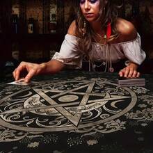 1 pièce Nappe élégante avec mandala soleil et lune, nappe spirituelle d'autel, nappe ciel étoilé, tapis noir d'oracle, nappe de tarot style boho, tapis de jeu décoratif pour maison - Multicolore - Voir 2