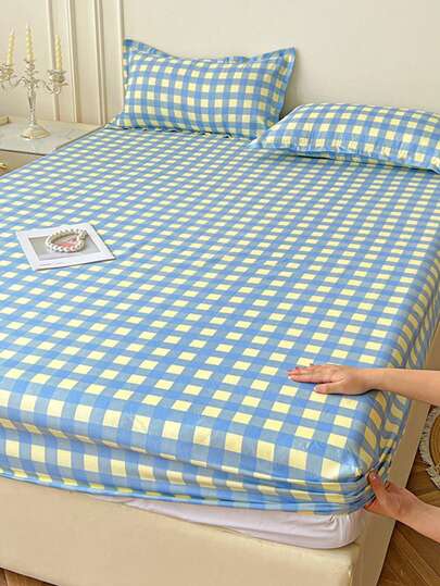 3件套印花芦荟水洗床笠套装（1个床笠+2个枕套），360°防滑包裹，不含荧光增白剂，亲肤吸水，柔软舒适，经久耐用，不易褪色，抗菌，厚实保暖，适用于卧室、客房、宿舍，四季皆宜。