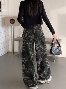 Retro American Camouflage Cargo Pants For Women, New Loose Straight Leg Casual Trousers With Drape Effect, Streetwear Style - Camouflage Gray - View 7