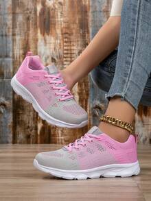 حذاء رياضي خفيف الوزن للنساء، تنفس، عصري كاجوال، حذاء رياضي منخفض القمة مريح للجري، من قماش شبكي طبيعي ذو نقش مربعات