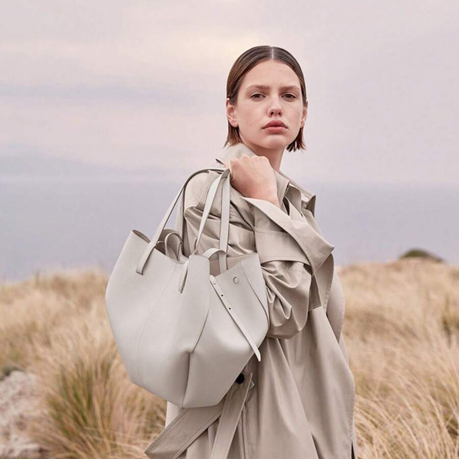 Men Tote Bags - Large White Chalk - View 1