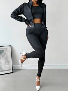 Sport Studio Conjunto de leggings y top corto con diseño de retorcido en la espalda en unicolor para mujer, ropa de entrenamiento - Negro - Ver 3