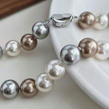 1 Luxury Versatile Fashion Mixed Candy-Colored Pearl Necklace, A Single Clavicle Chain Suitable For Women's Daily Leisure Parties And Other Occasions