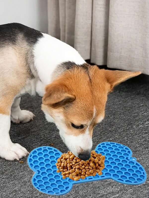 1pc Silicone Slow Feeder Dog Mat, Silicone Dog Lick Mat With Suction Cups Pet Anxiety Relief Slow Feeder For Dog Boredom Reducer Dog Treat Mat, Small Lick Mat For Dogs And Cats, Licking Mats, Cat Peanut Butter Lick Pad Boredom Reducer