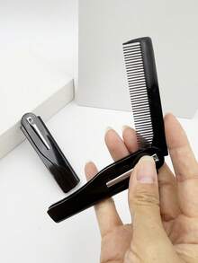 1 件黑色便携式口袋折叠梳、男士刀形胡须梳、女士可折叠旅行梳、返校、旅行度假必需品、女士发饰、刷子、发刷、边缘刷、刷头发、发梳、梳头发、顺发刷、球刷、迷你发刷、发刷套装、木梳、发刷、发刷、发梳、理发、美发工具、美发产品、发饰、光滑后刷、护发、发梳、理发配件、梳头发、卷发刷、旅行、美发用品、顺发刷、球刷、迷你发刷、发饰、卷发产品、美发设备、配件、圣诞节、理发配件、发饰、美发、木梳、梳子、光滑后刷、发刷、边缘刷、刷头发、发梳、发刷套装、梳子头发、迷你发刷、顺发刷、美发产品、美发工具、美发用品、护发、卷发刷、理发器、理发配件、美发设备 - 黑色 - 查看 9