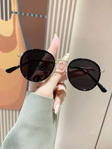 Polarized Retro Round Metal Fashion Sunglasses, Classic Design For Outdoor Sports, Cycling, Travel, Beach, Driving, Fishing, Summer UV Protection Sunglasses Shade Going Out Outfit Outdoor Beach Seaside Vacation And Gift For Family And Friends - màu đen - Xem 2