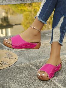 女士时尚简约坡跟鱼鳞纹舒适轻便休闲凉鞋，适合海滩、度假和夏季日常穿着，洋红色随机 - 玫紅色 - 查看 6