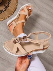 复古女式厚底坡跟凉鞋，5.5厘米波西米亚风黑色串珠绳底夏季沙滩度假凉鞋