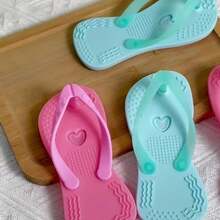 1 件 LIGE 狗玩具咀嚼玩具，狗鞋形状，逼真的咀嚼遥控玩具，缓解无聊并促进幼犬出牙，柔软，有助于牙齿健康，适合小型犬，幼犬出牙玩具 | 有趣的设计 | 耐用的硅胶 - 彩色 - 查看 9