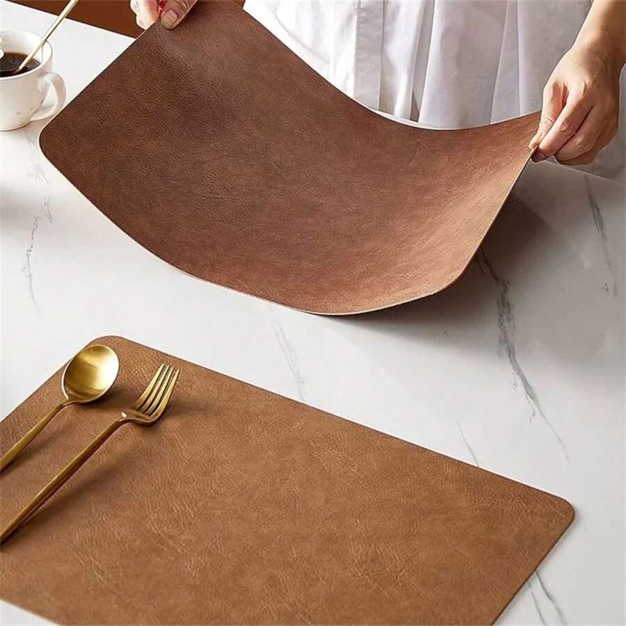 Juego de manteles individuales de piel sintética de 1/4/6 Uds., resistentes al calor, antideslizantes, impermeables, de doble cara, manteles individuales de PU para cocina y comedor - Marrón - Ver 1