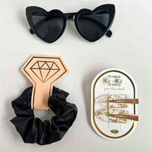 6 قطع / مجموعة هدية اقتراح للجدات في موسم الزفاف، مجموعة متنوعة الألوان من مشابك الشعر المرصعة بالراين و نظارات بشكل قلب وأقراط لؤلؤية وكبك شعر ذهبي، مجموعة كاملة تناسب التنسيق الزفاف - متعدد الألوان - مشاهدة 6