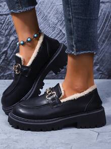 Botas de tobillo con suela gruesa y decoración de cadena, estilo colegial para mujer. Forro cálido, unicolor, adecuado para el hogar, la oficina, fiestas, bodas, otoño/invierno, botas de piel - Negro - Ver 5