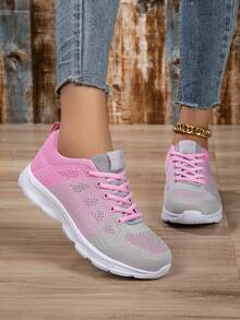 حذاء رياضي خفيف الوزن للنساء، تنفس، عصري كاجوال، حذاء رياضي منخفض القمة مريح للجري، من قماش شبكي طبيعي ذو نقش مربعات