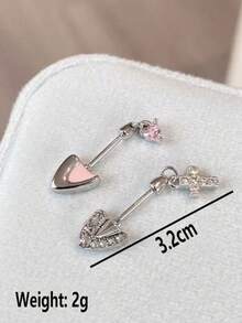 1 件水钻爱心十字猫耳骨夹耳环，独特精致设计，适合女性