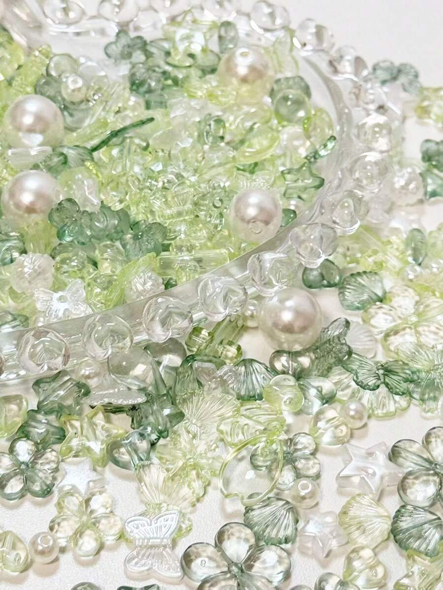 Acryl DIY Zubehör, Cremefarbene Klebstoff Handyhüllen, Haarspangen, Dekorative Accessoires Materialien, Barock Accessoires, DIY Handgemachte Ohrringe, Kopfbedeckungen, Schuhe, Bekleidungszubehör. Dieses Produkt wird vielseitig in der Dekoration, als Anhänger verwendet. - Verschiedenfarbig - Übersicht 1