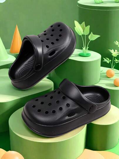 Nuove scarpe estive con semplice foro per ragazzi e ragazze, adatte per casa, tempo libero e spiaggia, colore unico, pantofole piatte comode e alla moda