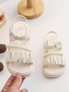Girls' Fashionable Cute Solid Color Floral Lace Pearl Decor Outdoor Flat Sandals, Soft And Comfortable