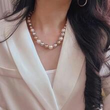 1 Luxury Versatile Fashion Mixed Candy-Colored Pearl Necklace, A Single Clavicle Chain Suitable For Women's Daily Leisure Parties And Other Occasions