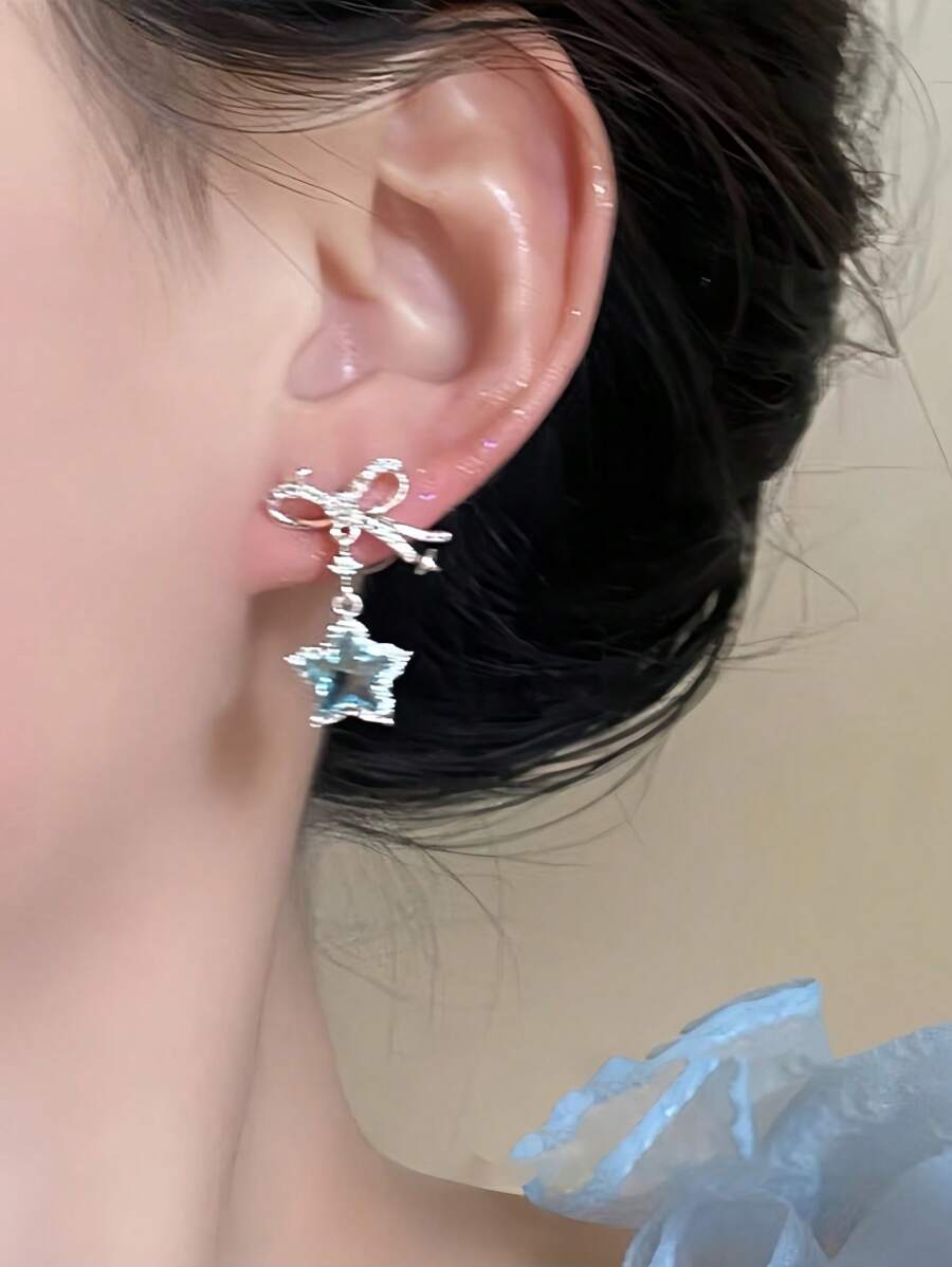 1 Pair Cute Pentagram Bow Crystal Stud Earrings, Suitable For Women Everyday And Party Wear