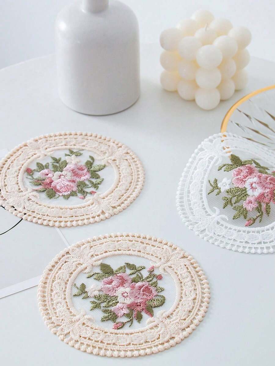 طقم أساتير دانتيل عتيق، نمط زهري أنيق - مقاوم للحرارة، أساتير دانتيل عتيقة، أطباق مطرزة لأوعية القهوة والأكواب، مفارش طاولة مقاومة للحرق مصنوعة من قماش أوروبي، مناسبة لطاولة الطعام وأطقم الشاي - مثالية لعيد الحب وعيد الشكر - متعدد الألوان - مشاهدة 1