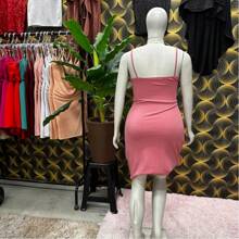 Vestido Plus Size, Tecido Anarruga.