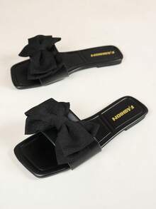 Women's Summer 2024 Square Toe Flat Plus Size Sexy Strap Sandals, Fashionable Bowknot White Sandals Suitable With Dress