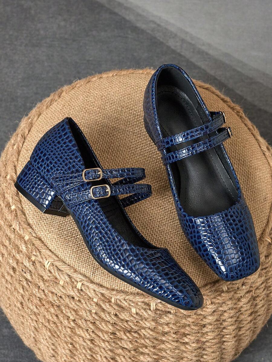 MonaNise 女式 3 厘米布面高跟时尚海军蓝金属酒红色玛丽珍短款粗跟高跟鞋（黑色） - 藏蓝色 - 查看 1