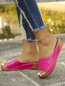 女士时尚简约坡跟鱼鳞纹舒适轻便休闲凉鞋，适合海滩、度假和夏季日常穿着，洋红色随机 - 玫紅色 - 查看 5