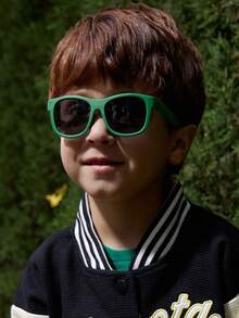 1 套儿童硅胶时尚眼镜，带可拆卸挂绳，适合男孩和女孩日常装饰时尚眼镜、假日旅行派对摄影道具 - A - 查看 2