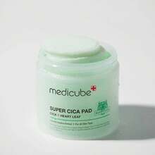 Medicube Super Cica Pad 150GM - Cleansing & Soothing Pads - Activated Charcoal - View 3