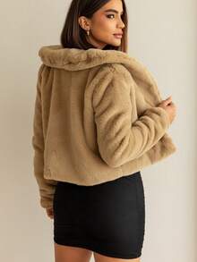 Cropped Plush Coat With Lining And Straight Fit – S/M/L - Beige - View 2