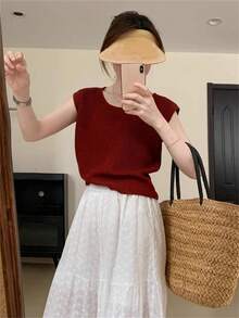 针织露肩短袖T恤女夏季新款小众镂空吊带背心冰丝短款上衣 - 酒紅色 - 查看 6