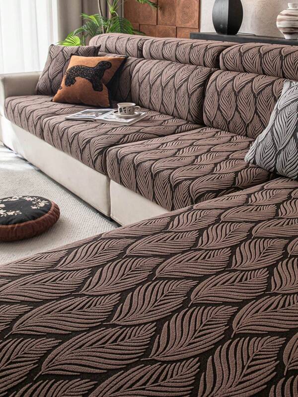 1pc Leaf Pattern Sofa Slipcover, Skin-Friendly Fleece All-Season Anti-Slip Sofa Protector, Living Room Decor, Machine Washable, Pet Proof, Suitable For L-Shaped Sectional Sofa & 1/2/3/4 Seater Sofa