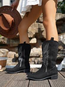 Fall/Winter 2025 Women's New Vintage American Style Embroidered Leather Pointed Toe Western Boots Faux Suede Fabric High-Top Cool Fashion Boots High Heel Contrast Color Chunky Heel Riding Boots Fashionable Punk Style Chelsea Boots,Cowboy Boots - Black - View 4