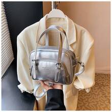 The New Shoulder Bag Is A Versatile And Simple Bowling Bag. - 銀色 - 查看 1