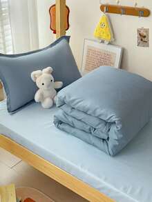 4件套极简风格柔软拉绒床品套装，适用于宿舍双层床、婴儿房、儿童房，包含1件羽绒被套、1件床笠、2件枕套。防滑360°包覆，不含荧光增白剂，透气、可水洗、防褪色、抗菌、保暖 - 月光霧藍 - 查看 4