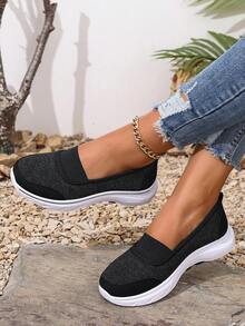 2025 Damskie uniwersalne trampki casualowe, jednokolorowe oddychające wsuwane buty sportowe na wiosnę, lato i jesień - Czarne - Zobacz 4