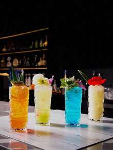 1 创意大眼杯，创意大眼脸，适用于餐厅、酒吧、果汁、鸡尾酒等透明玻璃杯。它是夏季必备品，也是万圣节、旅游季、婚礼季和返校季的绝佳礼物。