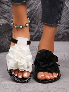 Women's Fashion Casual Color Block Rhinestone Decorated Slip-On Beach Flip Flops - Black and White - View 3