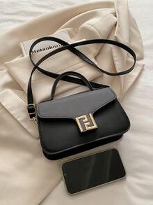 春夏新款女包，时尚复古手提包方包，五金皮带装饰，翻盖开口，长肩带可调节，小容量轻便简约斜挎包 - 黑色 - 查看 4