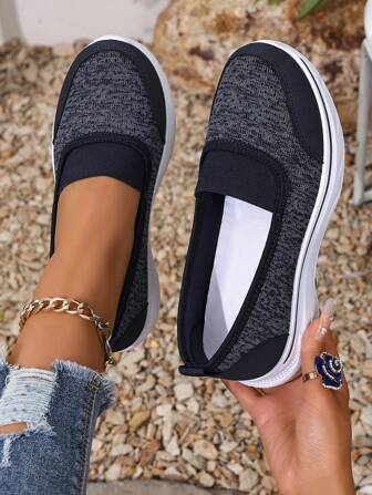 2025 Women Casual & Versatile Sneakers, Solid Color Breathable Outdoor Slip-On Sports Shoes For Spring, Summer, Autumn