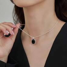 Bohemian Moonstone Neck Chain Gemstone Pendant Round Serpentine Chain Necklace Exquisite Oval Protein Stone Lock Bone Chain Necklace Blue Sapphire Jewelry Women's - 白色 - 查看 5